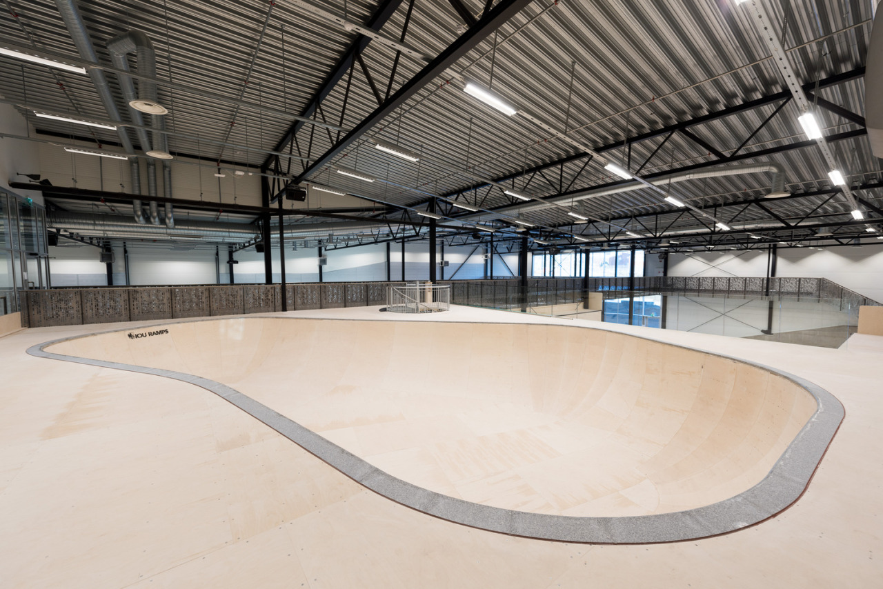 kazu721010:  Oslo Skatehall / Dark ArkitekterPhotos © Finn Ståle Felberg, Lars