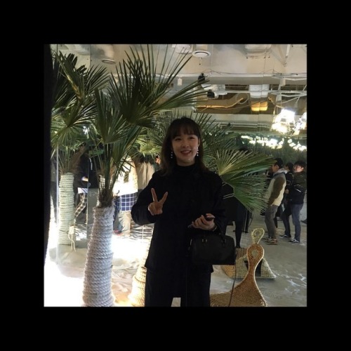 culturethink_kyom’s Instagram Update of Jiyoon at the Botanica Vernissage 180326