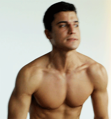 hotmal3celebrities: Alex Gonzalez - Combustion