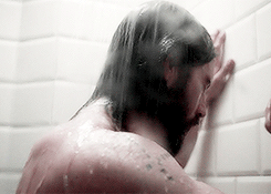 ventimigrillo:    Milo Ventimiglia as Sean Bennigan (John Doe)↳ the Whispers 1.02