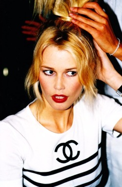 80s-90s-supermodels:  Chanel 1994Model: Claudia