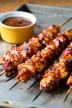 craving-nomz:  Chipotle BBQ Chicken Skewers