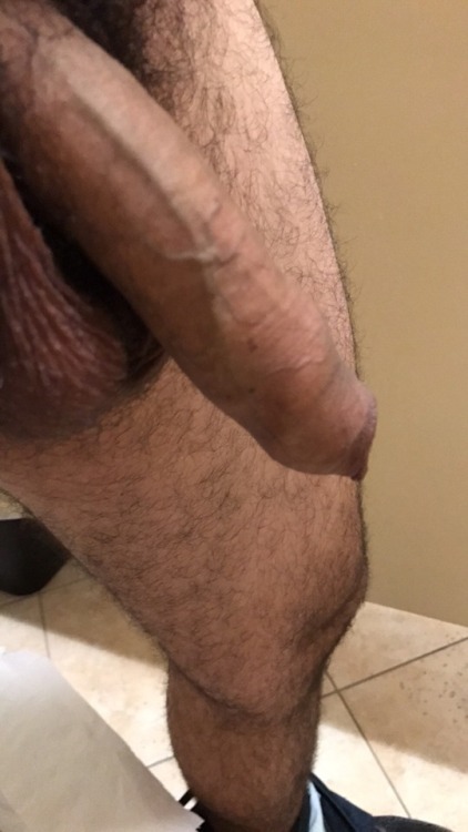 jackryan1123:  Back on kik and willing to porn pictures
