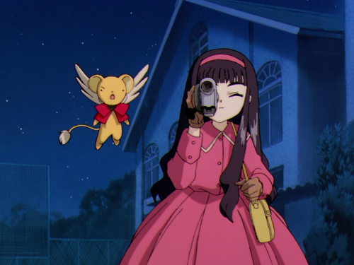 Tomoyo rocking the petticoat and cross body satchel. What happened to Kero&rsquo;s bow, though?