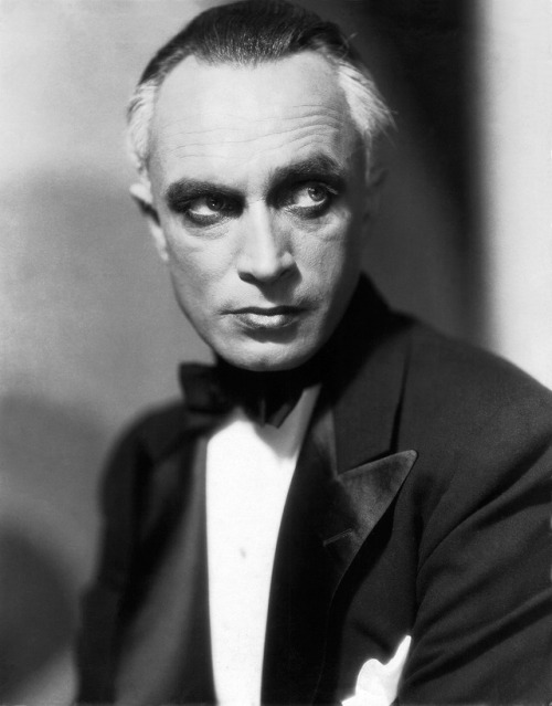 aikainkauna:aikainkauna:spyvstailor:celkali:sexyolddudes:Conrad VeidtA great profile about Veldt by 