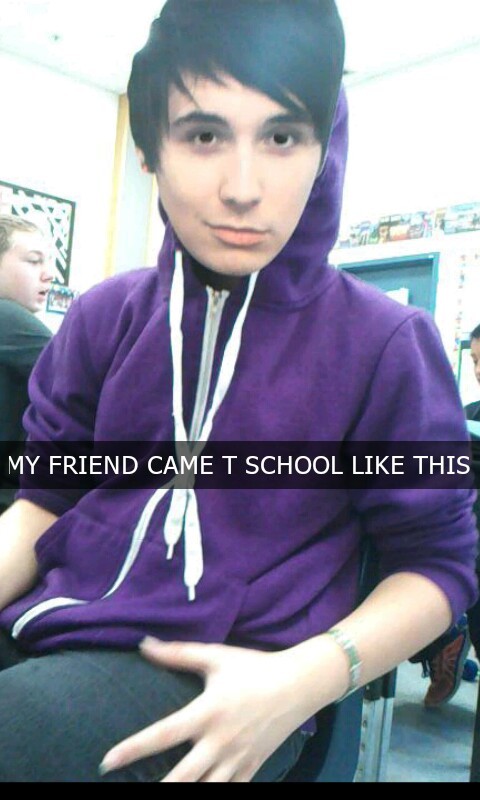 fansoftyleroakley:  TWO GIRLS CAME TO SCHOOL WEARING THE DAN AND PHIL MASKS IM DIEING