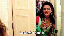 ocgifs:THE OC MEME | five friendships [3/5] ↳ summer roberts and marissa cooper