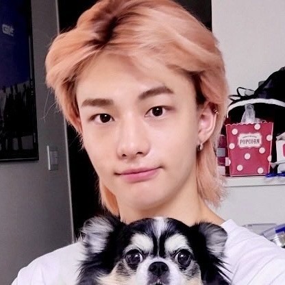 Hwang Hyunjin Icons.
