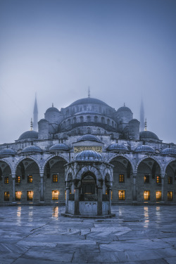 captvinvanity:    Sultan Ahmed Moschee  |