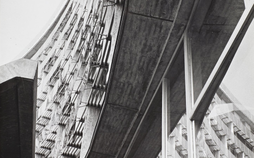 Breuer-Nervi-Zehrfuss Architectes, Unesco Headquarter, Paris, 1955-58. (Entrance with Henry Moore sc