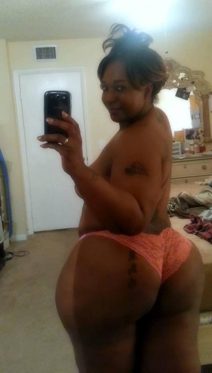 Big booties tits and bbws.