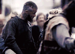 thelothbroks:  “Lagertha and Ragnar have