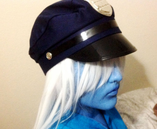 ladymissk:  So I finally got my wig(s)!!!! I could not wait! So I did a makeup test, put on the wig and police hat. Sapphire cop is gonna turn out so cool!!