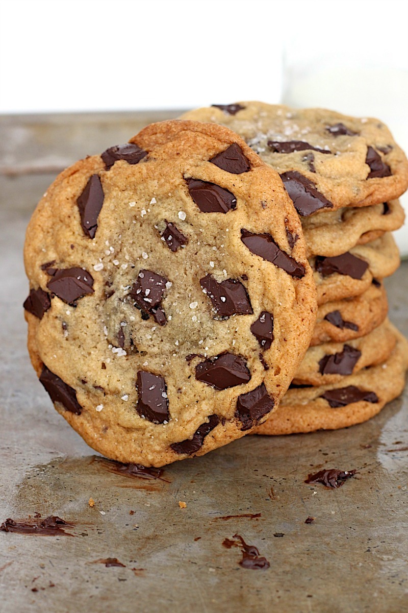 foodffs:  Sea Salt Chocolate Chunk CookiesReally nice recipes. Every hour.Show me