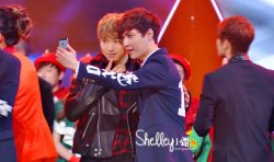 Fy-Exo:  Shelley | Do Not Edit.   Lol Did Lay Just Take Pic Of Him An Every Suju