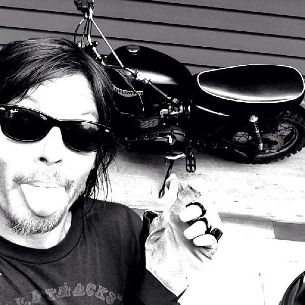 bigbaldhead:  fat tongue