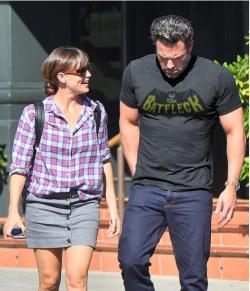 thedailysuperhero:  Ben Affleck’s shirt is hilarious! #TeamBatfleck  