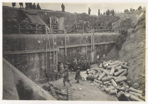 scrapironflotilla: Allied troops inside one of Tsingtao’s forts, November 1914.