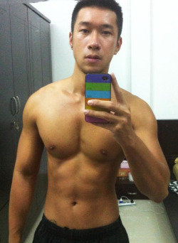 hot-asian-hunks:  asianmusclefetish:  Original