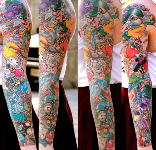 fuckyeahtattoos:  Alice In Wonderland sleeve by Steve Hayes at Atomic Zombie Tattoo in Edmonton, Canada. 