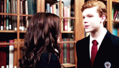 DAILY VAMPIRE ACADEMY