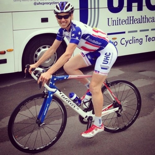 wiliertriestina: @alpcycles rocking her new US national champion Cento1SR! How does your #july4th ki