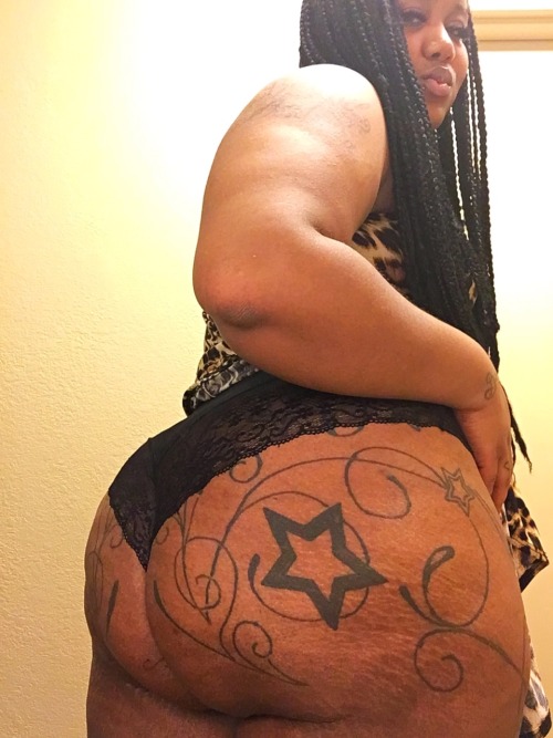 XXX ebonybbwgoddesses 156577765358 photo