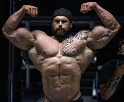 Porn photo thickmusclesworld:Andrea Presti