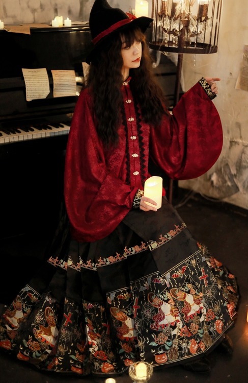 petite-cosette:Aoqun and Mamianqun Halloween impression