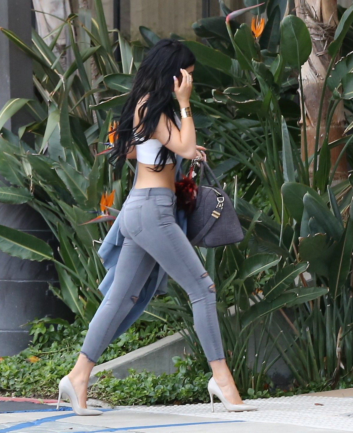 jenner-news:  12.15.14: Kylie arriving at the Jenner Communications in Woodland Hills,