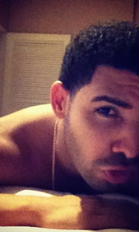wetdreamoblackdom: male-and-others-drugs: Drake naked Check Out All My Blogs!mancunts.tumblr.