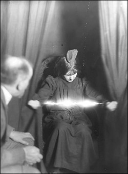 weirdvintage:  In the late 19th and early 20th century, the Spiritualism movement was all the rage, and people sought out mediums to communicate with spirits.   One of the most famous mediums of the day was Marthe Beraud (also known as Eva C. and Eva