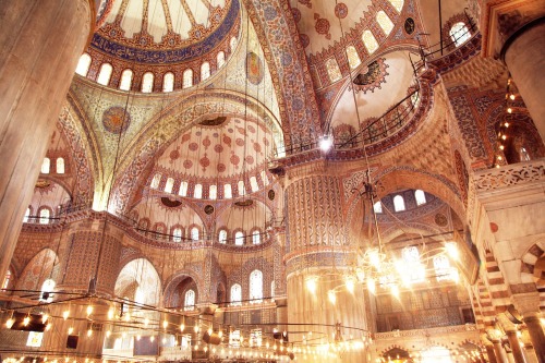 langste: Inside The Blue Mosque