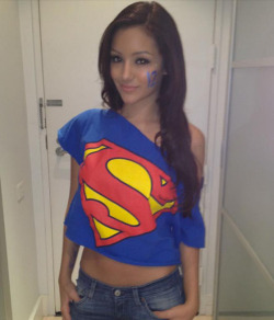   EYECANDY: Melanie Iglesias    