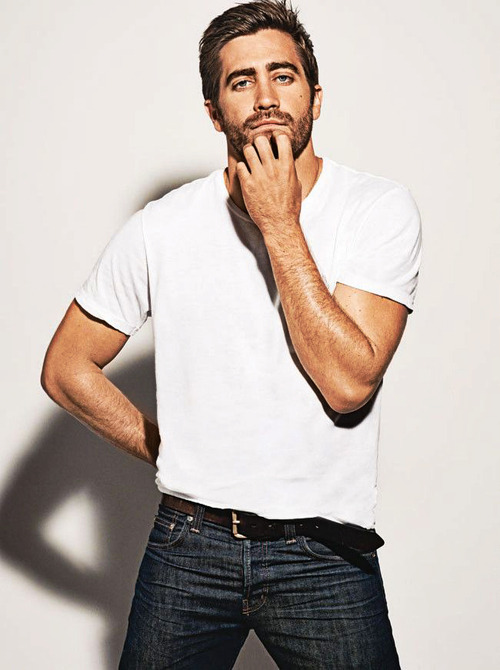 69shadesofgray:  You’ll never believe who first taught this guy to drive! 