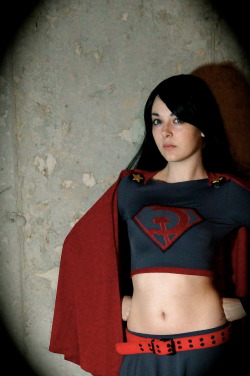 comicbookcosplay:  Red Son Super Girl.  