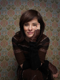 Parker Posey <3<3<3