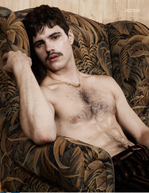 lurning:  I’m spending my birthday swooning over Matthieu Charneau