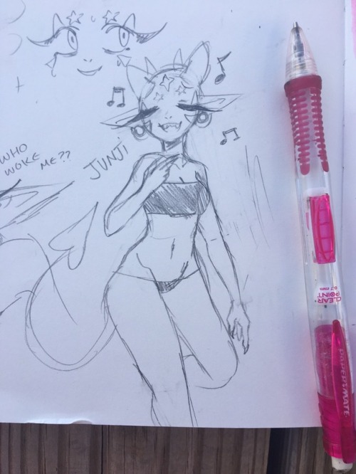 galaxytanartsu:  some doodles from my sketchbook! ✨