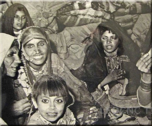 A group of happy faces in this Pashtun tent setting. Afghanistan in the 1950s.Source: Josephine Powe