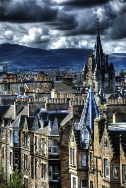 knightgardian3:  Edinburgh, Scotland  Its colder than it looks&hellip;..!!!!