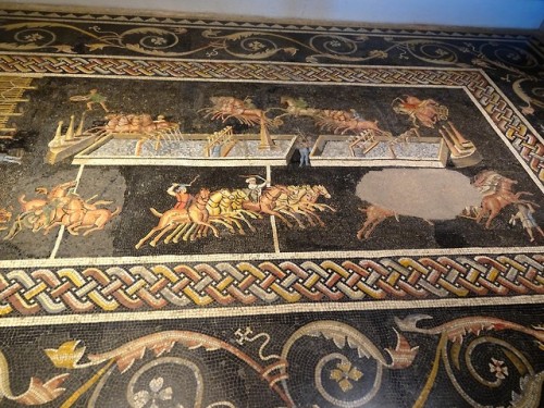 philoursmars:Lyon - Lugdunum. Des mosaïques et des inscriptions.- mosaïque de Bacchus Indien - le Pr