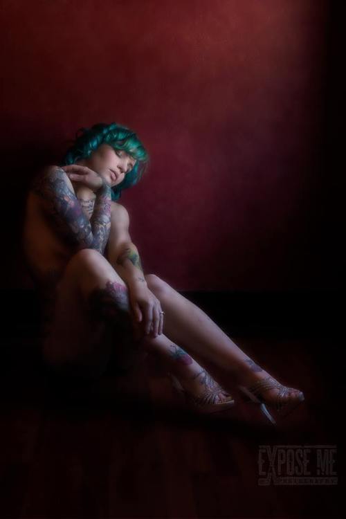 shootcynvicious:  Expose Me Photography  Cyn ViciousTattoos by Jake Parrington