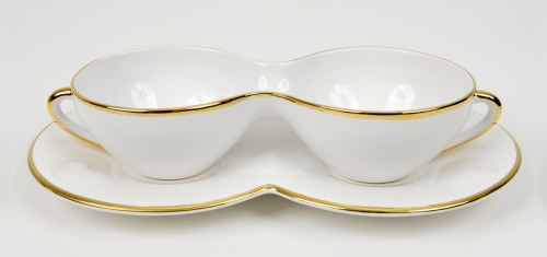 ortut:Mona Hatoum - T42 (gold), 1999[Gold trimmed fine stoneware in two parts]