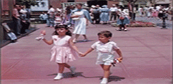 desilustudios: Lucille Ball and Desi Arnaz with their children, Lucie and Desi Jr.,