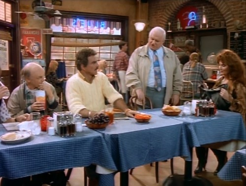 Evening Shade (TV Series) - S3/E7, &rsquo;Harlan Deals-A-Meal&rsquo; (1992)Charles Durning a