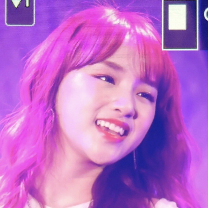 son minji on tumblr son minji on tumblr