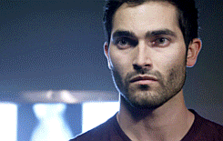 prettiestcaptain:Superwolf AU - When Sam and Dean chase a group of demons all the way to Beacon Hill