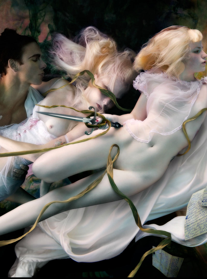 river-of-constant-change:  veryprivateart:  Underwater photos by Peter Benke  Sensuality