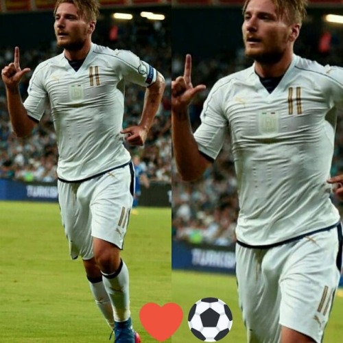 footbulging: www.instagram.com/soccerbulging